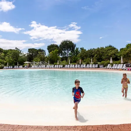 Holiday park Hu Montescudaio Village Montescudaio